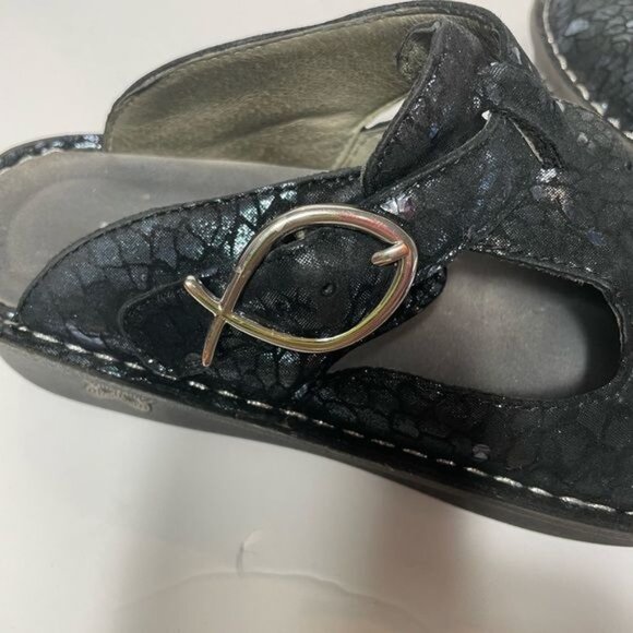 Alegria Women's Iridescent Black Clogs - Picture 11 of 12